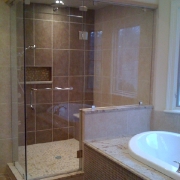 l_showerdoor_steam_framless_