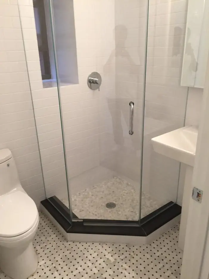 Neo-Angle shower door installed by ABC
