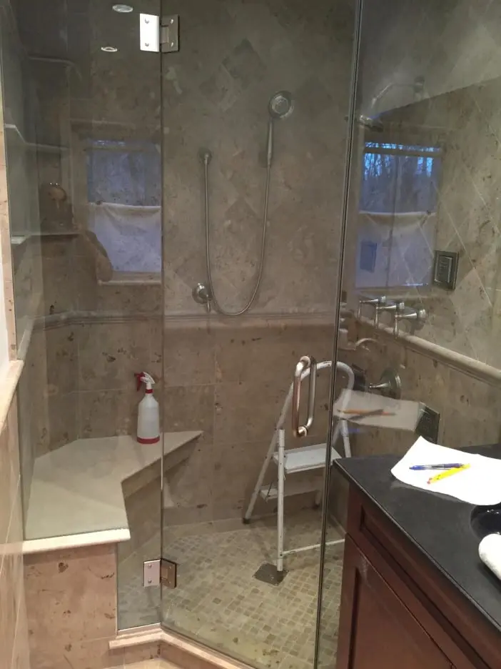 Neo-Angle shower door installed by ABC