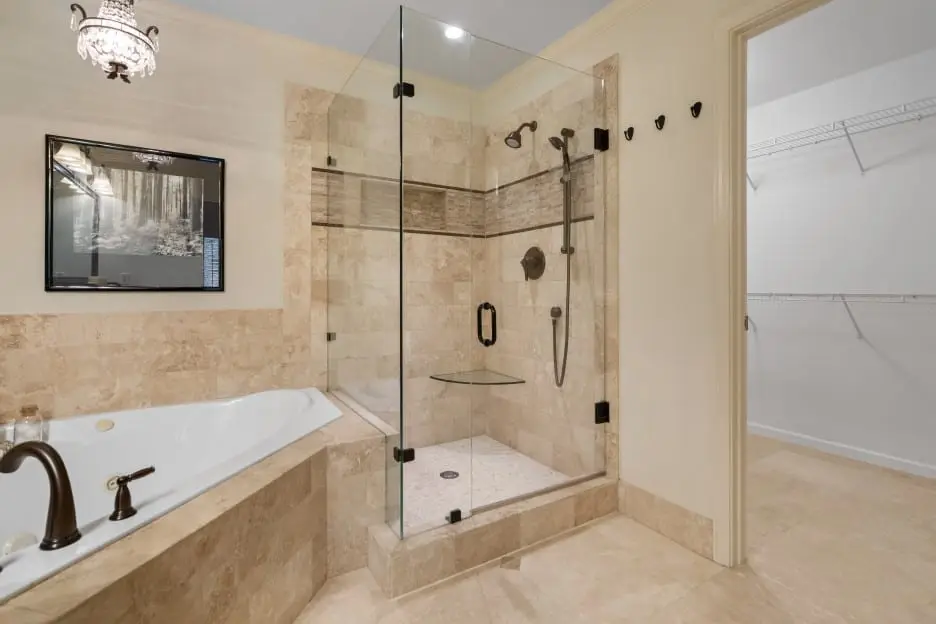 corner shower door using starphire glass and matte black hardw