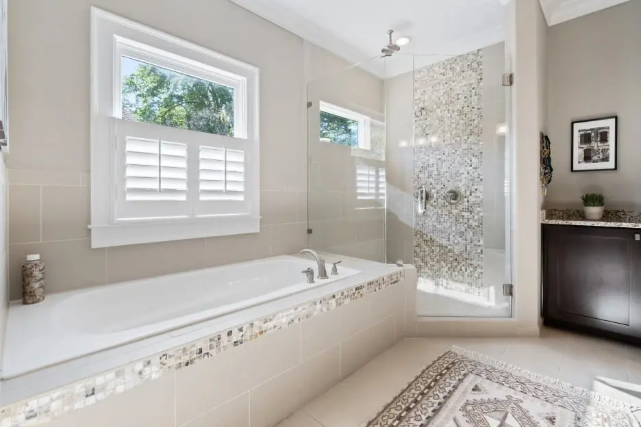 neo angle shower door using starphire glass and brushed nicke